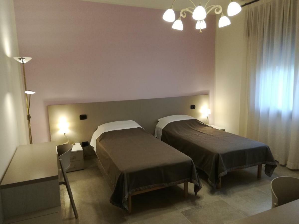 Borgo Barucchella Hotell Sant'Andra Eksteriør bilde
